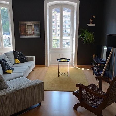 Tulle : Bel Appartement Lumineux En Centre Ville エクステリア 写真